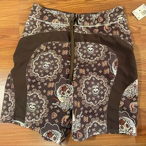 Joe Boxer NWT Size Medium Sugar Skull Brown Swim Trunks
